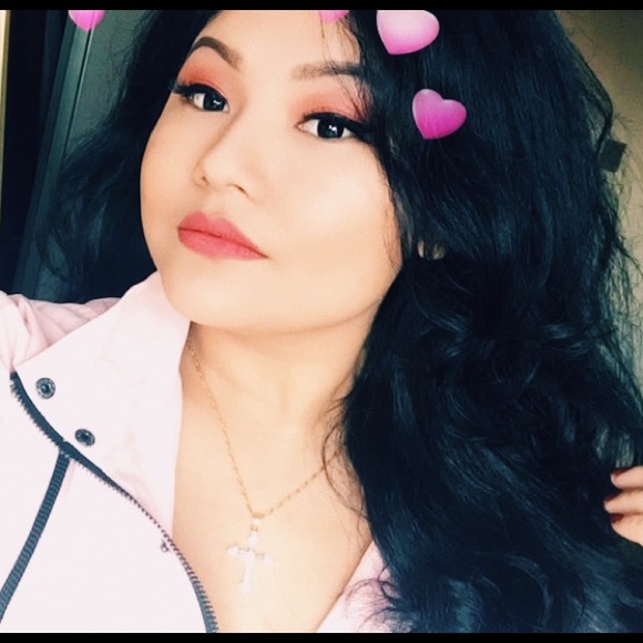 Poshmark profile picture for @prakesh